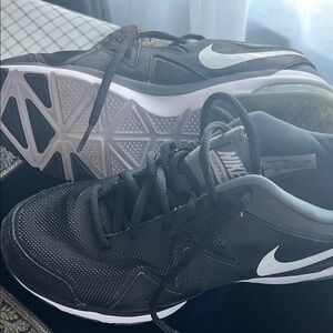 Nike Black and White Running Sneakers